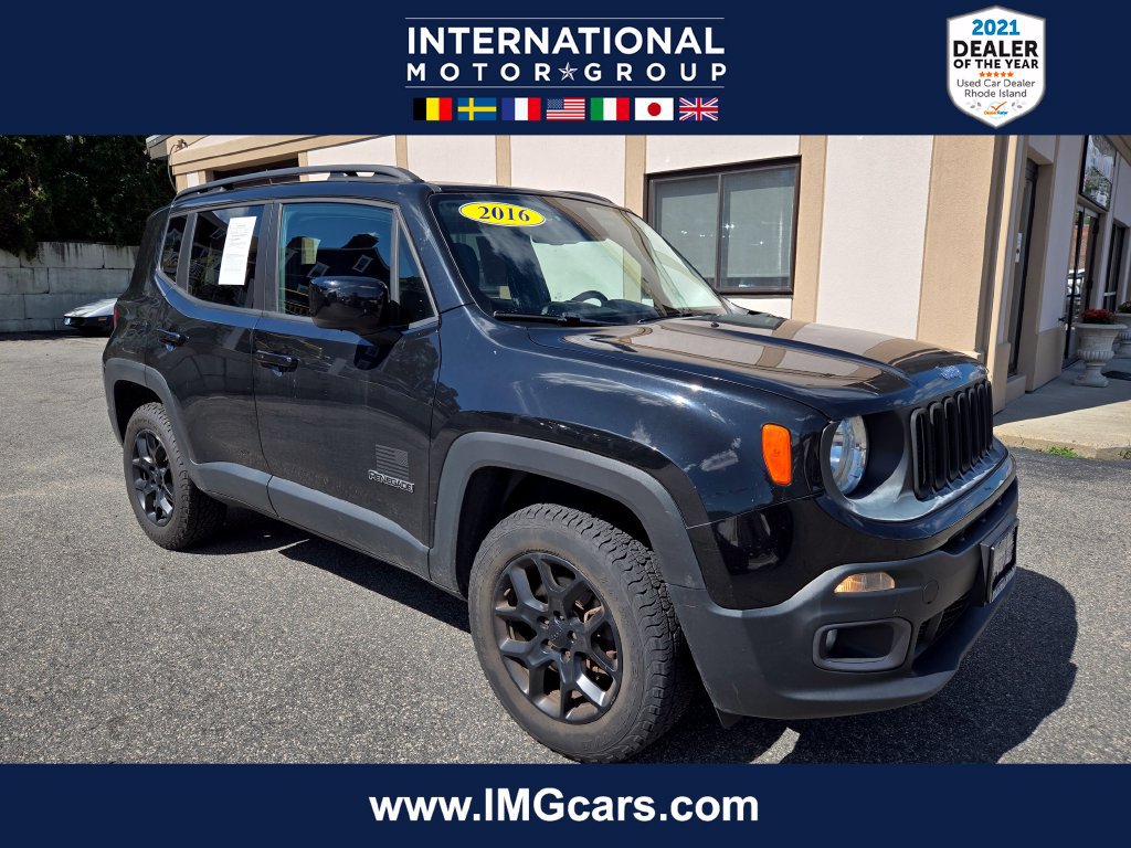 Used 2016 Jeep Renegade Latitude AWD/4WD image 1