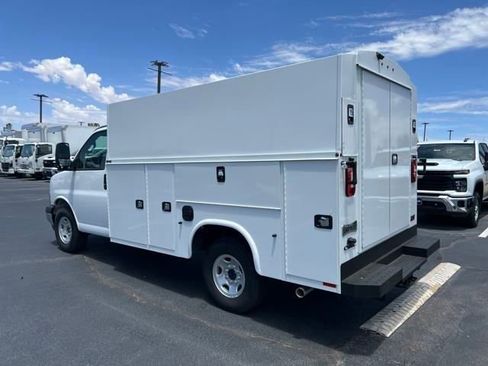 New 2025 Chevrolet Express 3500 w/ Power Convenience Package image 3
