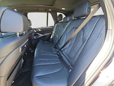 Used 2025 BMW X5 M60i w/ Executive Package image 18