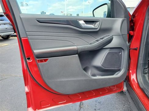 Certified 2023 Ford Escape ST-Line w/ Tech Pack #1 image 9