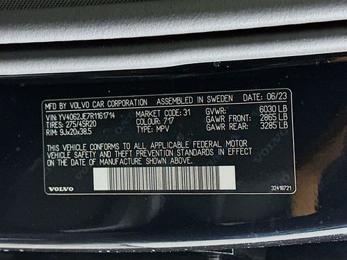 Used 2024 Volvo XC90 B6 Plus image 12