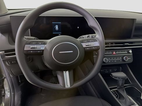 New 2026 Hyundai Tucson SE FWD image 13