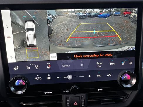 Certified 2024 Lexus GX 550 w/ Accessory Package (31) image 26