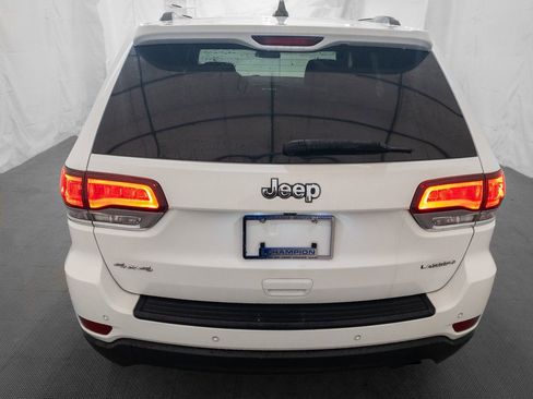 Used 2020 Jeep Grand Cherokee Laredo image 6