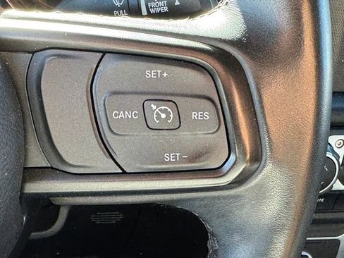 Used 2022 Jeep Wrangler Unlimited Sport image 23