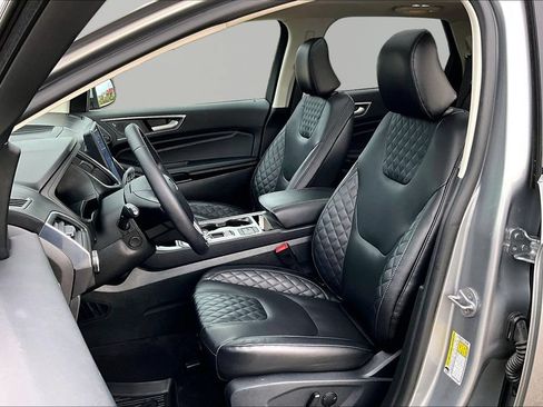 Used 2024 Ford Edge Titanium w/ Equipment Group 301A AWD/4WD image 25