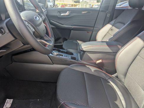 New 2024 Ford Escape ST-Line Elite image 19