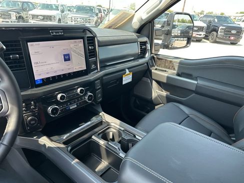 New 2026 Ford F350 Lariat w/ Black Appearance Package AWD/4WD image 92