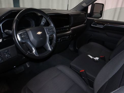 Used 2025 Chevrolet Silverado 3500 LT w/ Convenience Package AWD/4WD image 25
