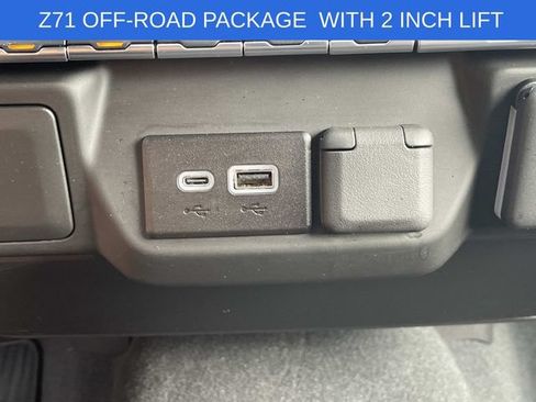 Used 2025 Chevrolet Silverado 1500 Custom Trail Boss AWD/4WD image 32