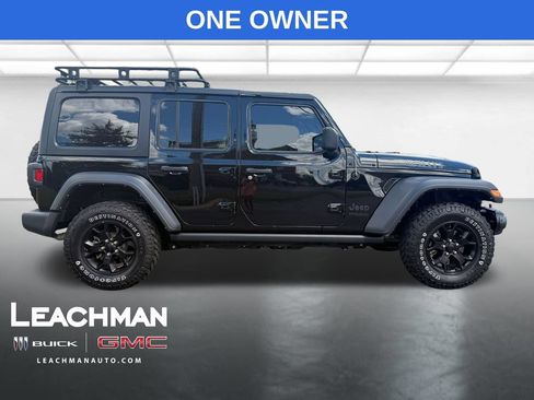 Used 2022 Jeep Wrangler Unlimited Sport AWD/4WD image 2