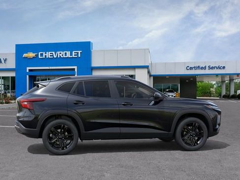 New 2026 Chevrolet Trax ACTIV w/ Driver Confidence Package FWD image 5