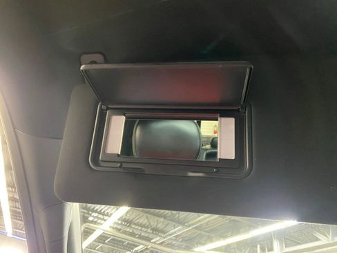 Used 2018 Ford F150 Lariat image 28