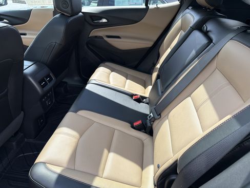 Used 2023 Chevrolet Equinox Premier AWD/4WD image 27