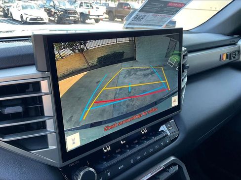 Used 2025 Toyota Tundra Limited image 25