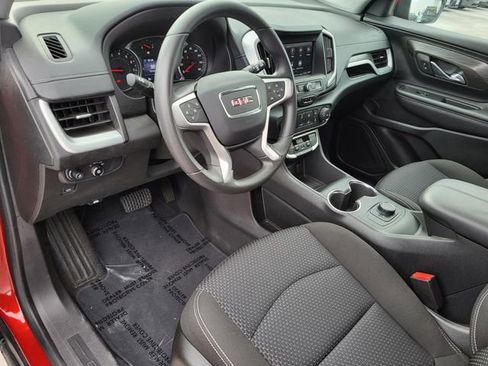Used 2022 GMC Terrain SLE image 18