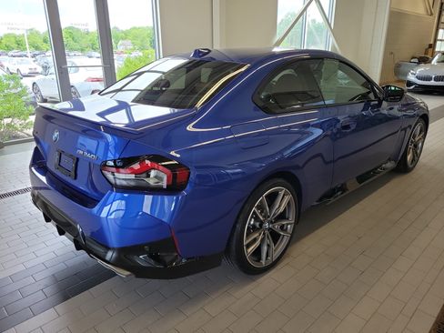Used 2024 BMW M240i xDrive Coupe AWD/4WD image 5