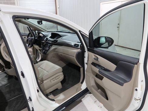Used 2016 Honda Odyssey EX-L image 12