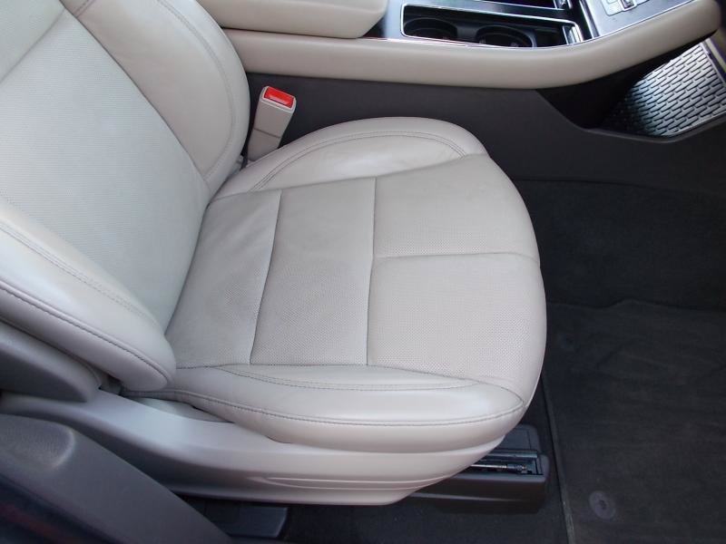 Used 2020 Lincoln Aviator Reserve w/ Equipment Group 201A AWD/4WD image 19
