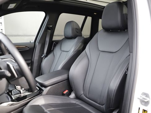 Used 2023 BMW X3 xDrive30i w/ Premium Package image 19