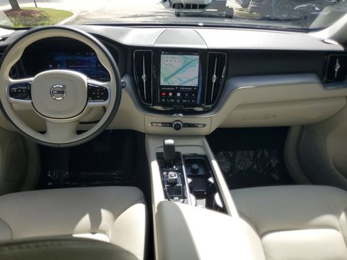 Certified 2024 Volvo XC60 B5 Core w/ Protection Package Premier AWD/4WD image 13