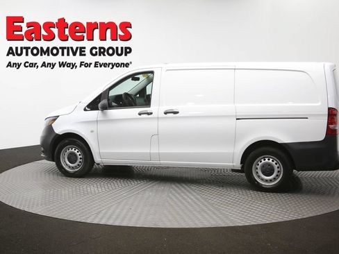 Used 2022 Mercedes-Benz Metris image 57
