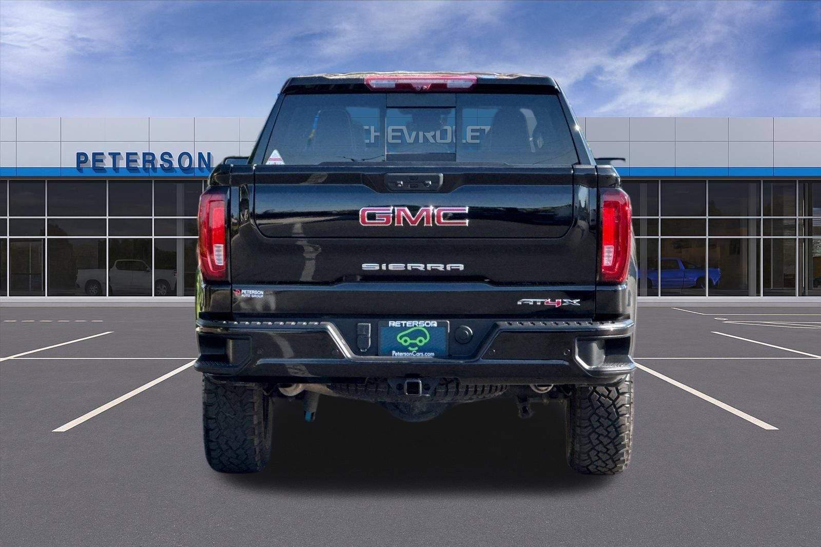 Used 2023 GMC Sierra 1500 AT4X AWD/4WD image 5