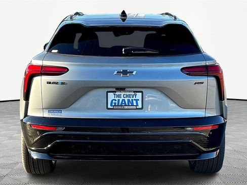 New 2026 Chevrolet Blazer EV RS image 4
