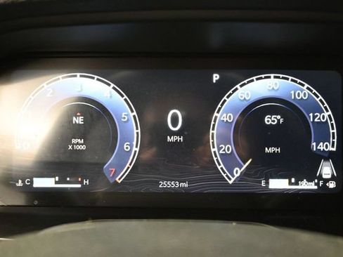 Used 2025 Jeep Grand Cherokee Altitude AWD/4WD image 28