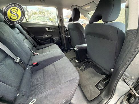 Used 2012 Honda Insight LX image 18