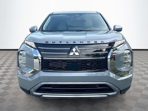 New 2026 Mitsubishi Outlander SE FWD image 2