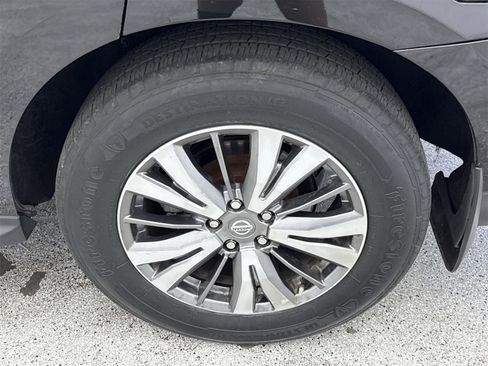 Used 2020 Nissan Pathfinder S image 44