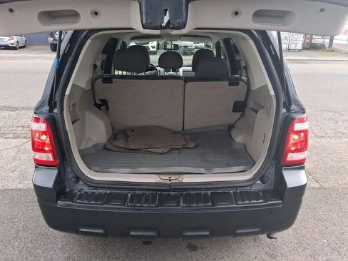 Used 2009 Ford Escape XLT image 8