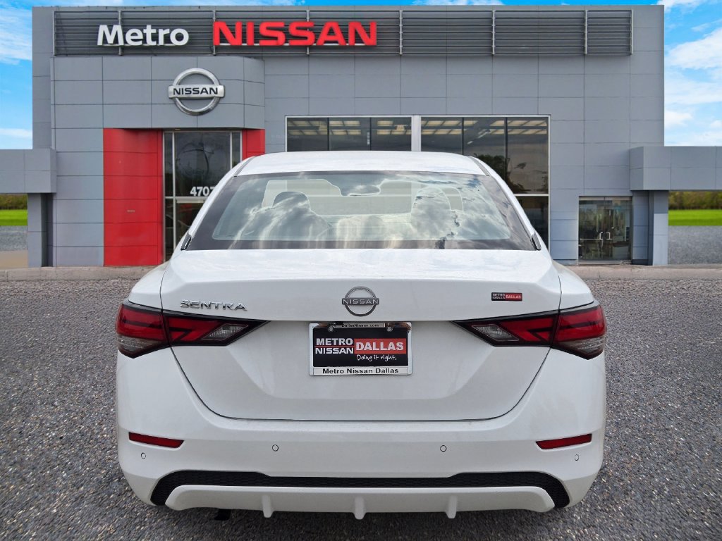Certified 2024 Nissan Sentra S FWD image 5