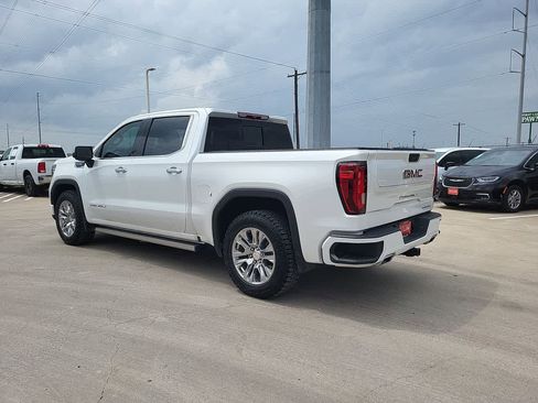 Used 2023 GMC Sierra 1500 Denali AWD/4WD image 12
