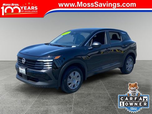 Used 2025 Nissan Kicks S FWD image 1