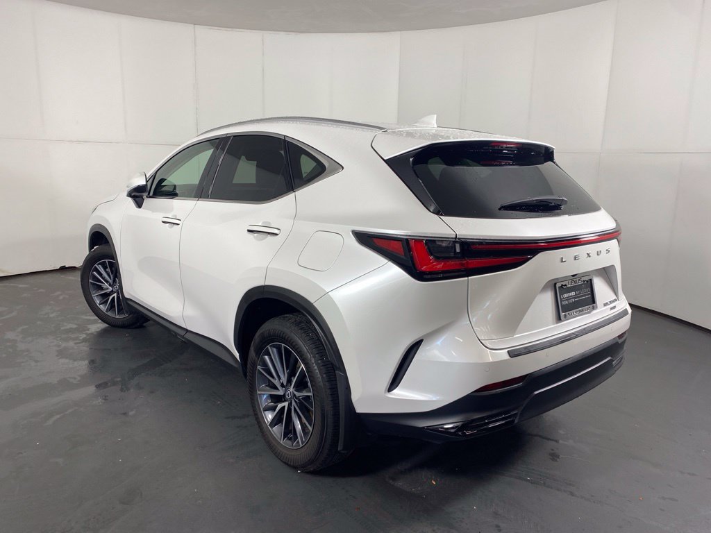 Used 2025 Lexus NX 350h AWD w/ Accessory Package (2T) image 11