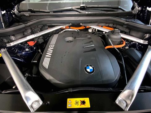 New 2026 BMW X5 xDrive50e w/ M Sport Package image 16