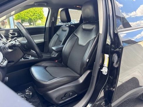 Used 2022 Jeep Compass Latitude w/ Convenience Group AWD/4WD image 10
