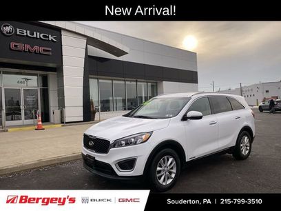Used 2017 Kia Sorento LX