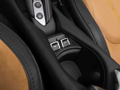 New 2027 McLaren 750S Spider RWD image 32