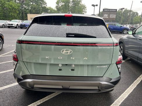 Used 2024 Hyundai Kona Limited AWD/4WD image 6
