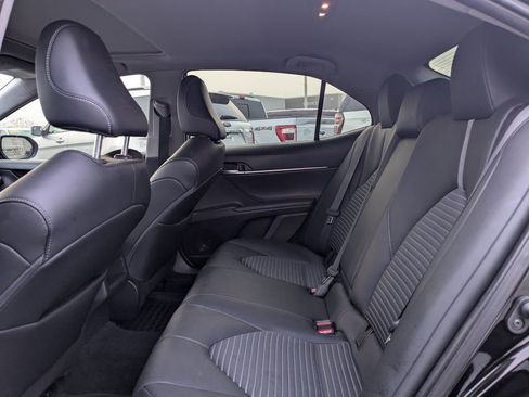 Used 2022 Toyota Camry SE w/ Audio Upgrade Package image 12