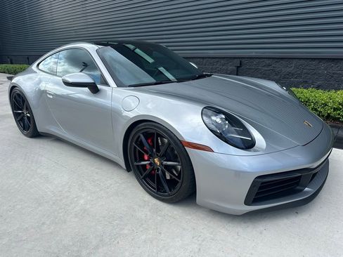 Certified 2020 Porsche 911 Carrera 4S AWD/4WD image 11