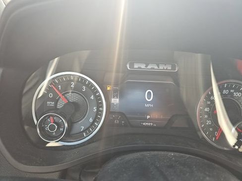 Used 2025 RAM 1500 Lone Star AWD/4WD image 12
