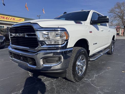 Used 2021 RAM 2500 Big Horn image 3