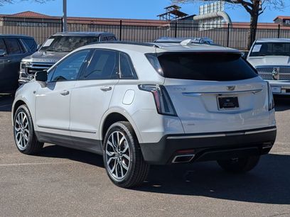 Certified 2022 Cadillac XT5 Sportv w/ LPO, ONYX Package