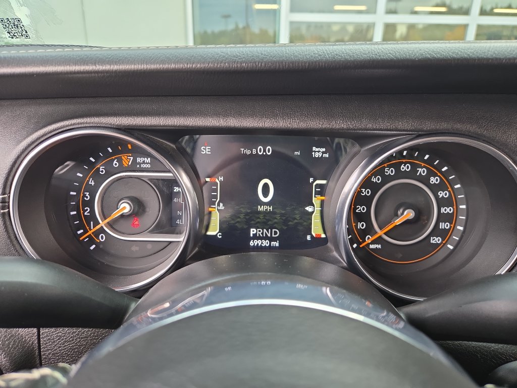 Used 2020 Jeep Gladiator Overland w/ Uconnect 4C Nav & Sound Group AWD/4WD image 20