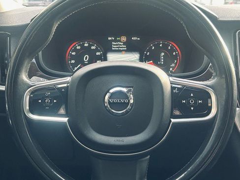 Used 2019 Volvo S90 T5 Momentum image 20