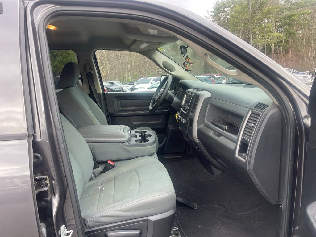 Used 2014 RAM 1500 Express AWD/4WD image 12